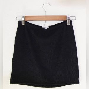 Good American Always Fits Mini Skirt, Black, Size 1/2 (small)